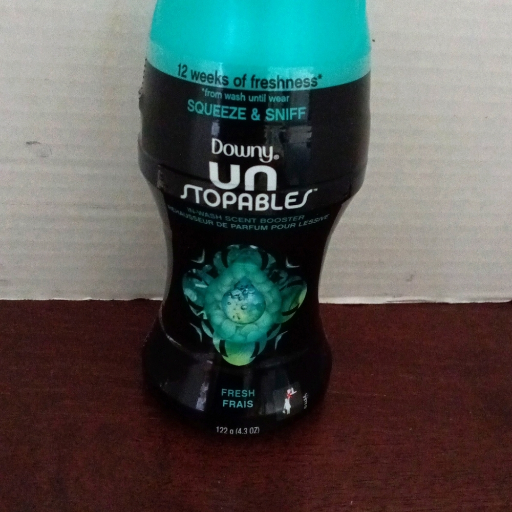 Downy Unstopable Fresh In-Wash Scent Booster‎ Beads 4.3 Ozs Each Lot Of Four